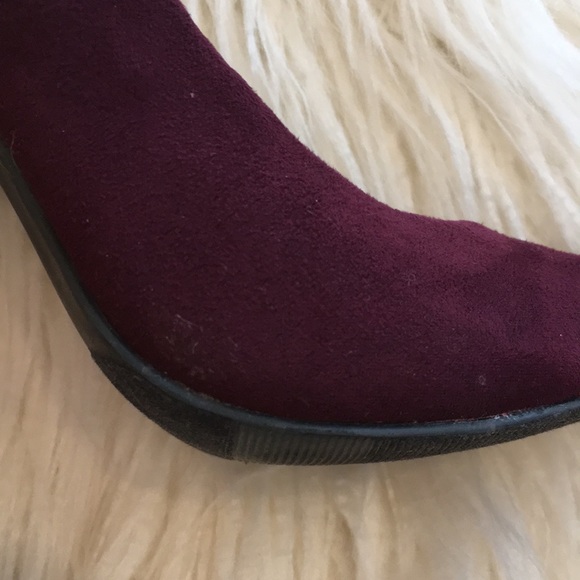 ❌ SOLD ❌ Heels - Picture 4 of 6